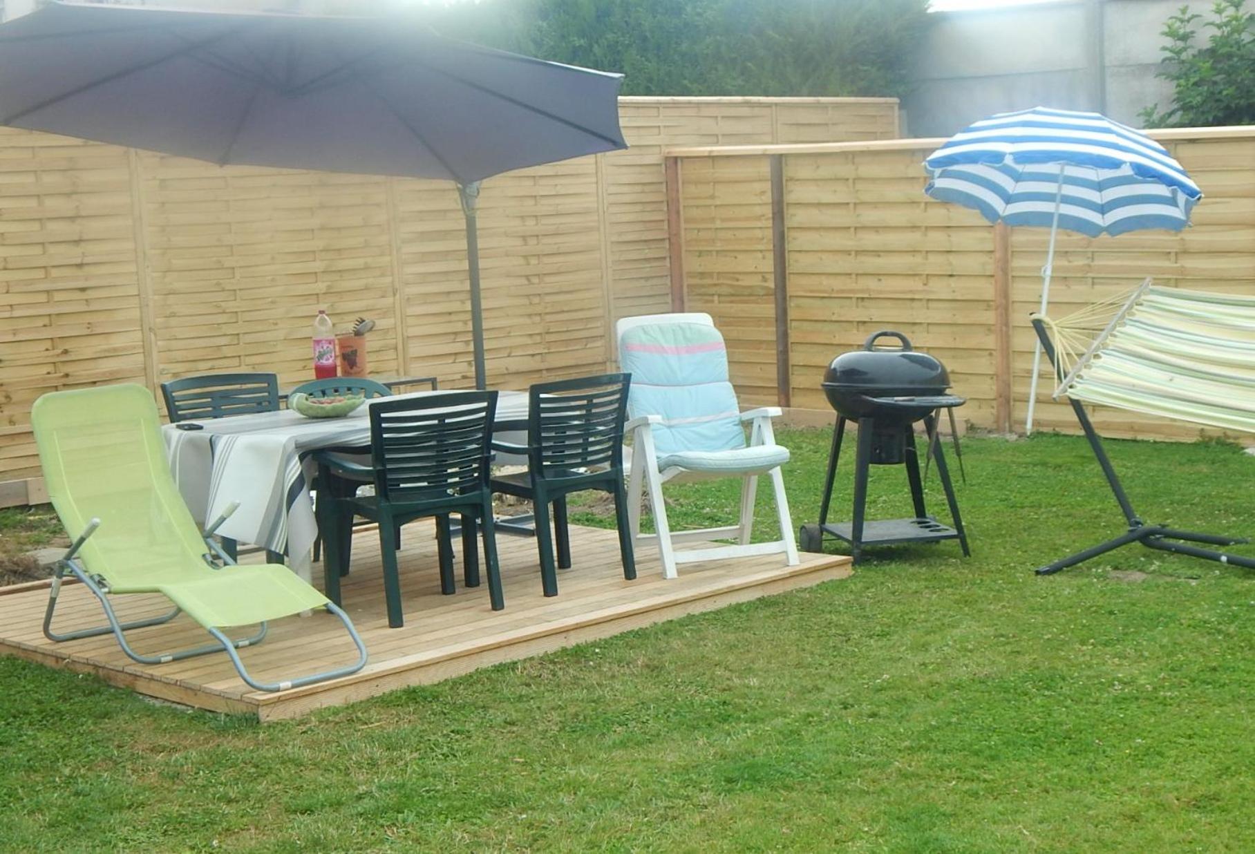 St Malo Maison Avec Jardin Proche Gare Plage Intramuros Chien Admis Parking Gratuit Saint-Malo Exterior foto